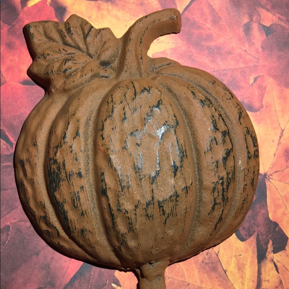 Cast iron pumpkin hook wall decor heavy quality - Picture 5 of 8